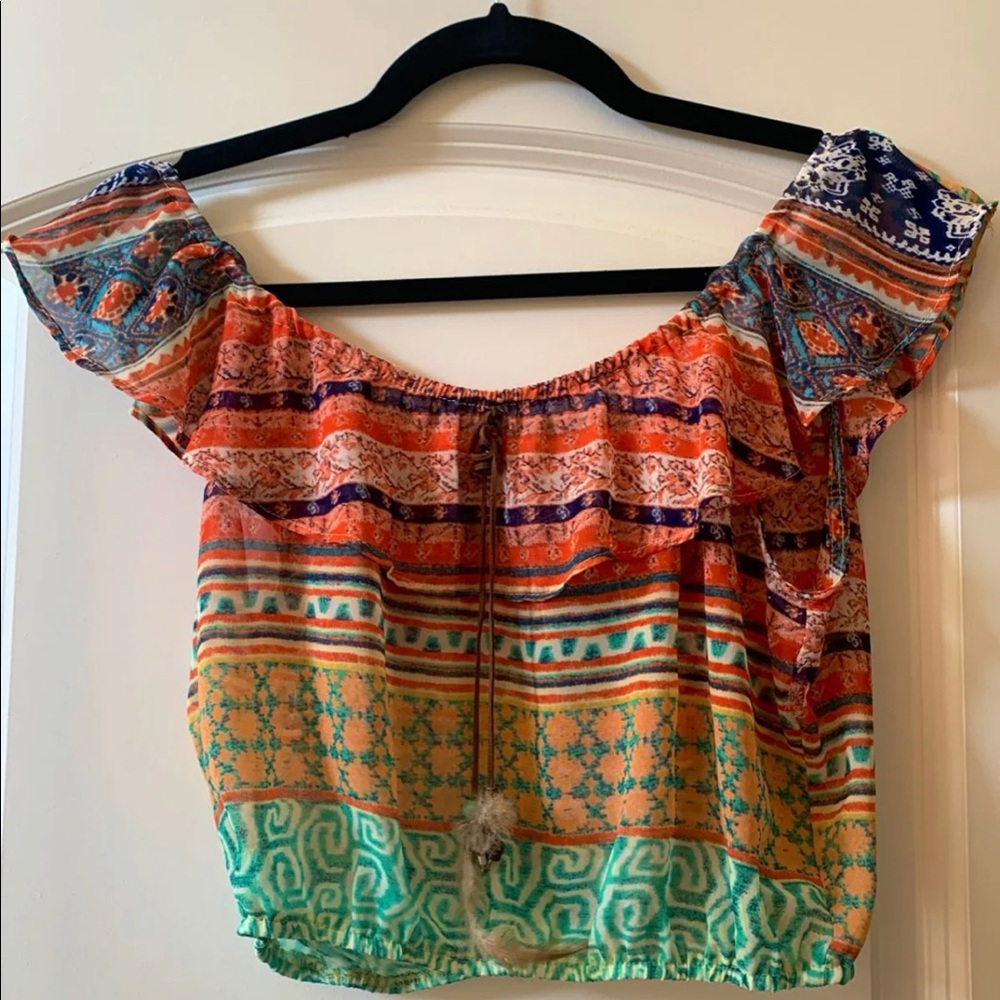 Multicolored off shoulder crop tank